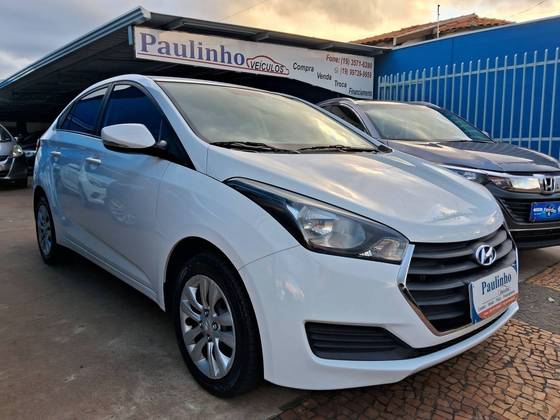 HYUNDAI HB20S 1.6 COMFORT PLUS 16V FLEX 4P AUTOMÁTICO HYUNDAI HB20S 1.6 COMFORT PLUS 16V FLEX 4P AUTOMÁTICO